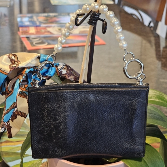 Burberry Black Pebbled Leather Nova Check Wallet w/Faux Pearl Strap/Twilly Added - Picture 11 of 13